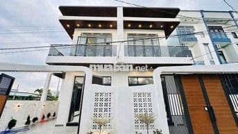 BIỆT THỰ MINI 6,8x15 SỔ HỒNG RIÊNG VỀ TRUNG TÂM BIÊN HOÀ CHỈ 8PHUT