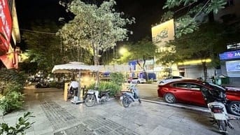 CHÍNH CHỦ CHO THUÊ NHÀ RIÊNG 4 TẦNG - TT PHỐ LÝ THƯỜNG KIỆT, HÀ NỘI