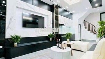 *** Minh Khai hơn 5 tỷ  tỷ 31m2 - 5 tầng mới keeng - ô tô đỗ cổng