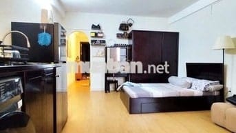chung cư q1lầu 4_23 m2_tặng full nội thất_sổ hồng riêng