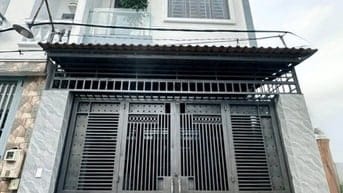 Nhà Bạch Đằng, Bình Thạnh, 1 trệt 2 lầu, cho thuê khoán 16tr/th, SHR
