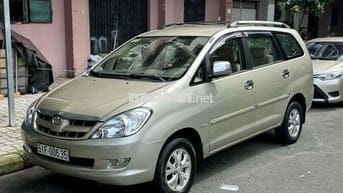 Toyota Innova 2006 G - 11111 km