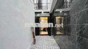 Bùi Xương Trạch - 32m2 , 5 tầng , MT 6m , ngõ thông , 8,3tỷ