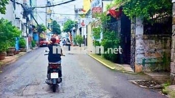 Cho thuê nguyên căn rộng thoáng, 4pn, hẻm tải thông, Lê Đức Thọ p16 GV