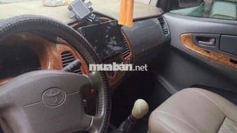Toyota Innova 2006 J