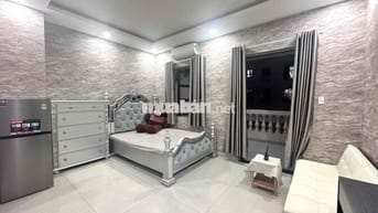 CHO THUÊ PHÒNG TRONG TOÀ NHÀ CITYLAND P10 FULL NT CÓ BAN CÔNG