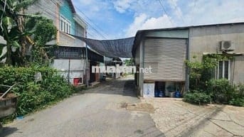 Nhà cấp 4 gần trung tâm Y Tế, chợ Dĩ An 1 và BigC Go