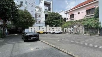 •	“👉 Thuê ngay nhà VIP Thích Quảng Đức – 8x14m – giá cực tốt!