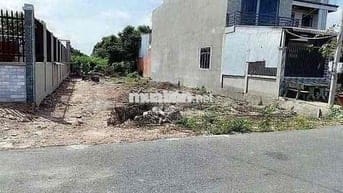 đất thổ cư 250m2 đang kẹt tiền