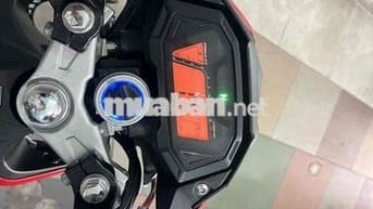 mới về SONIC (trắng đỏ) xe mới tin nhe ac oi