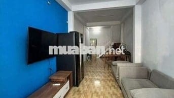 NHÀ 2TẦNG KIÊN CỐ, SẠCH SẼ,2PN, FULL NỘI  THẤT KHU NGUYỄN VĂN THOẠI