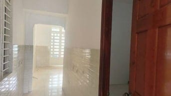 Cho thuê nhà nguyên căn, hẻm ô tô, 100m2