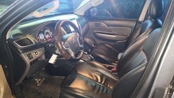 Khách ký gửi tìm chủ mới cho xe Mitsubishi tái pickup cabin kép
