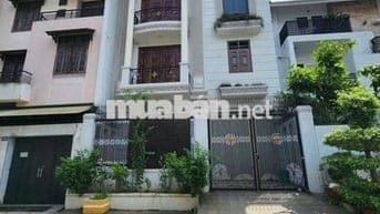 NHÀ TRỆT 2 LẦU KHU BÊN SÔNG GẦN GIGAMALL