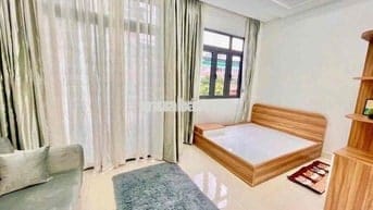 🔥CHO THUÊ CHDV 1 PHÒNG NGỦ 1 PHÒNG KHÁCH CÓ BANCOL TÁCH BẾP RỘNG 50m2