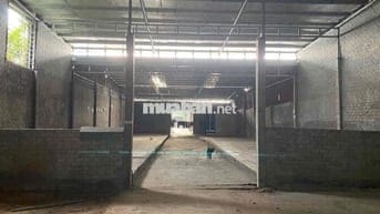 cho thuê kho xưởng diện tích 900m2 giá rẻ
