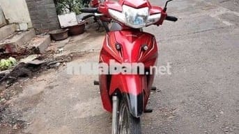 Lên tay ga nên cần bán xe đang chạy hằng ngày.
