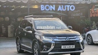 MITSHUBISHI OUTLANDER 2.4 2017 ĐEN