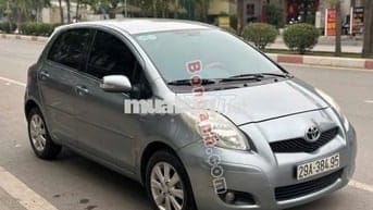 Toyota Yaris 1.5 AT 2011