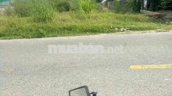 Dưỡng già nên cần bán nền đất trung tâm Phú Giáo 380tr đồng