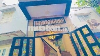 Cho thuê nhà mới 3 lầu hxh Tùng Thien Vương