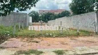 Lô đất ngộp ngay ngay ngã tư xoài đôi ,100m2 thổ cư,chỉ 656tr, sổ sẳn