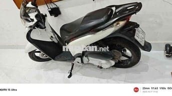 Nhà dư xe cần bán