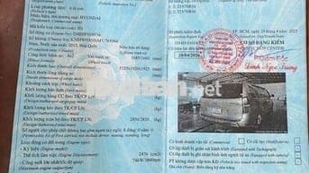 Cần bán xe huyndai h1 2015