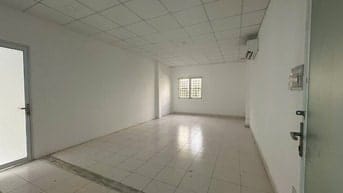 Cho thuê văn phòng, kho tại 117 Cống Quỳnh, HCM