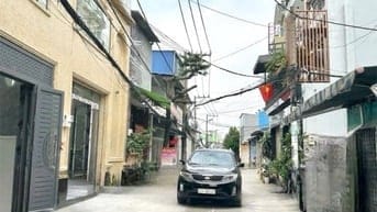 NGAY NGÃ 4 BỐN XÃ, 4❌21 VUÔNG VỨC, 4 TẦNG BTCT, HẺM 6M