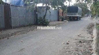 165 m2 ( Ngang 11) Đất  Mặt Tiền ( Tặng Nhà Kho) Đông Thạnh Sát Mí Q12