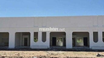 Cần tiền bán căn nhà ở ngay TTHC Bàu bàng 150m2