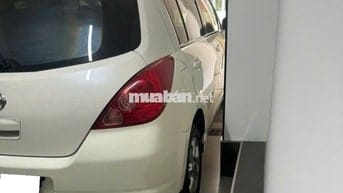 Ô tô Nissan Tiida nhập Nhật 2007 số tự động