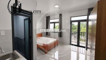 Đúng hình đúng giá Ban công Cửa sổ Sau lưng đại học Văn Hiến