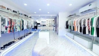 CHO THUÊ NHÀ MẶT TIỀN ĐƯỜNG NGUYỄN CƯ TRINH Q1