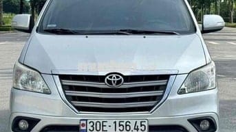 Toyota Innova 2016 2.0G - 180000 km