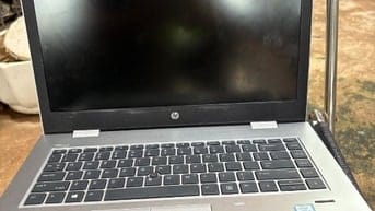 Cần bán hp 640-g4 i5 gen 8 ram 8g NVMe 256g
