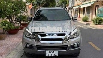 Isuzu Mu X B7 1.9 Turbo máy dầu số sàn 2022