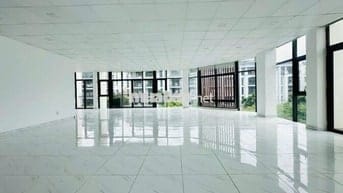Tầng 3 (160m2) Căn góc trục chính Vạn Phúc, đường lớn 35m. Giá 25 tr