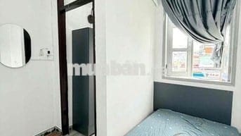 1 PHÒNG NGỦ FULL NT MỚI 100% NGAY BẾN XE MIỀN ĐÔNG CŨ