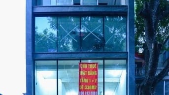 Cho thuê nhà tầng 1 và tầng 2 nhà mặt đường số 585 Hoàng Hoa Thám, BĐ