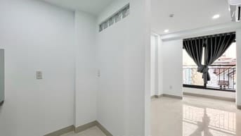 STUDIO BAN CÔNG TÁCH BẾP, NGAY PHẠM VĂN BẠCH, QUANG TRUNG có thang máy