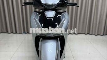 SH 160! màu hót chạy lướt vài ngàn km cần sang nhu