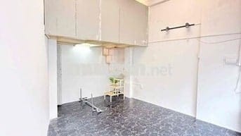 Cho thuê mặt bằng sát bên Khu sầm uất Phan Xích Long