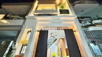 SIÊU PHẨM 5.4 TỶ TRƯỜNG PHẠM VĂN CHIÊU SÁT QUANG TRUNG NGAY CHỢ