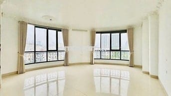 Cho thuê sàn văn phòng Yên Lãng 70m2 11tr lô góc bãi đỗ oto cách 20m