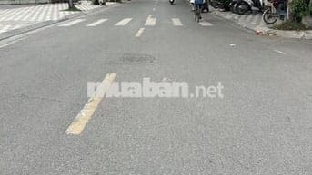 Sót lại mảnh đất 35m2 gáp ngã 3 An Dương Vương Và Tân Xuân