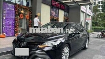 Toyota Camry 2021 2.5Q chính chủ Bảo hành hãng