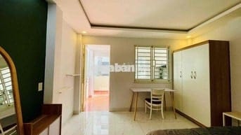Cho Thuê Căn Hộ 1pn Tách Bếp Ban Công Thoáng Ngay Nguyễn Trãi Quận 1
