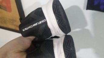 Giày thể thao adidas CourtJam Control size 41